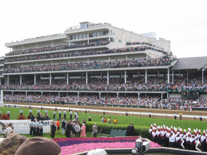 Churchill Downs Full Stands