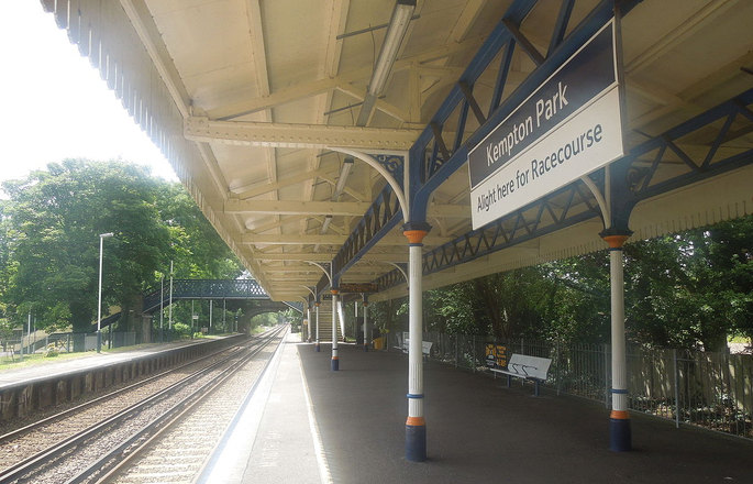 Kempton Park Railway Station