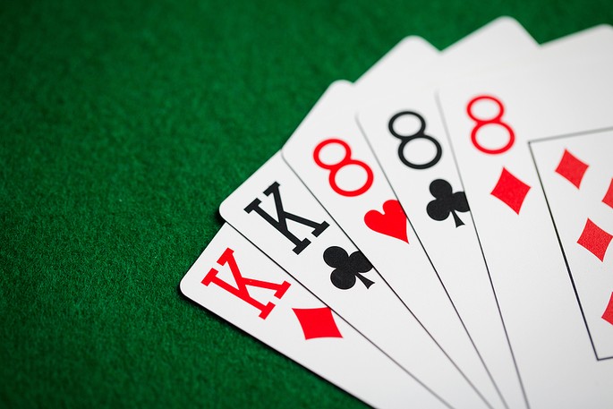 King Eight Full House Poker Hand