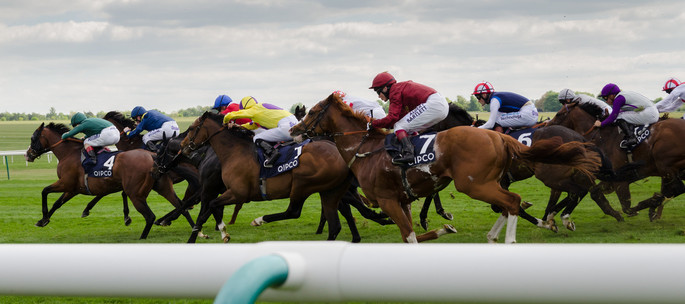 Race on Newmarket's Rowley Mile