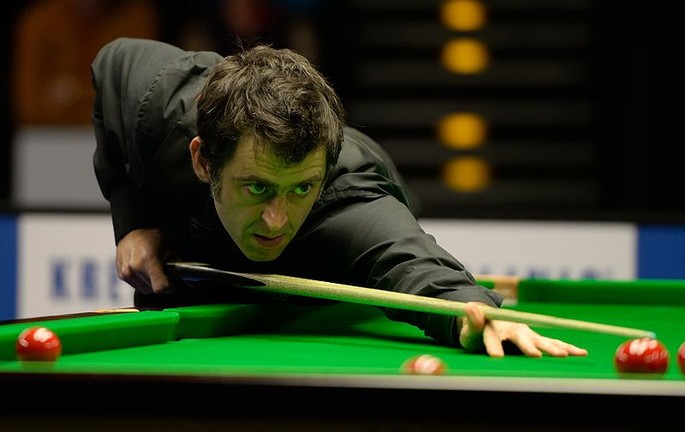 Ronnie O’Sullivan Playing Shot