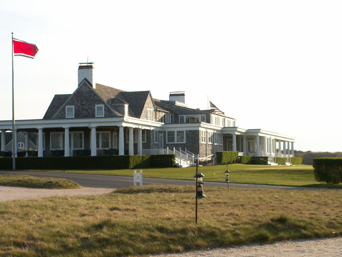 Shinnecock Hills Golf Club House